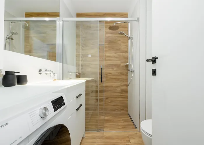 Elegance By Bookinghost Daire *